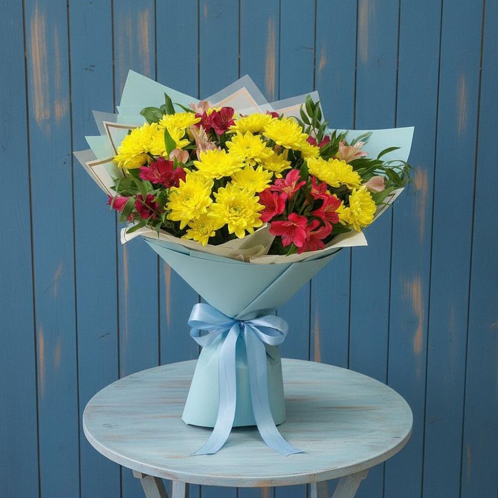 Букет цветов из: Альстромерии и Хризантемы в Красном-на-Волге