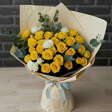 Букет цветов из:  Розы в Красном-на-Волге