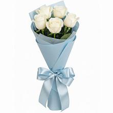 Букет 5 Белых роз Проуд #REPLACE_PRED# Красном-на-Волге