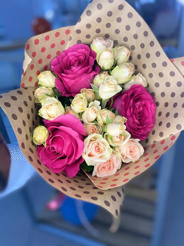 Букет цветов из: Розы в Красном-на-Волге