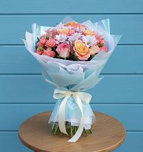 Букет цветов из:  Хризантемы и Розы в Красном-на-Волге