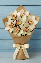 Букет цветов из:  Орхидеи и Розы в Красном-на-Волге